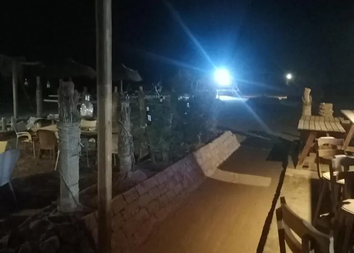 Bella Sina Camp Szálloda Wāsiţ